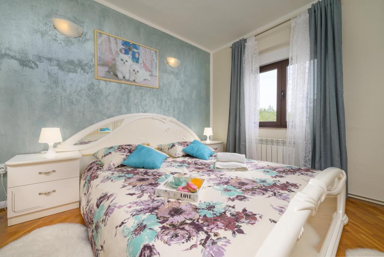 Holiday Apartment Ariella Krizanici Extérieur photo