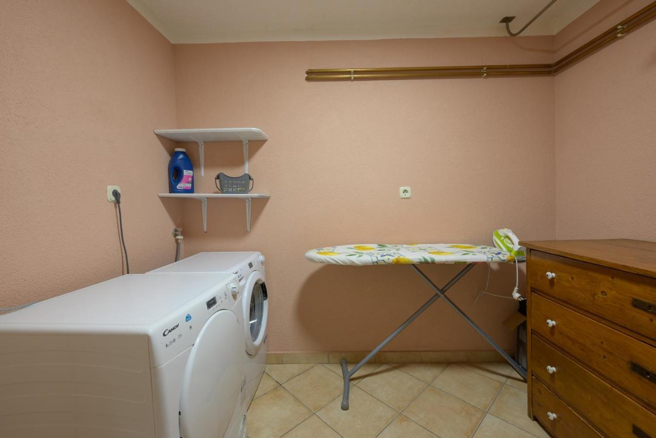 Holiday Apartment Ariella Krizanici Extérieur photo